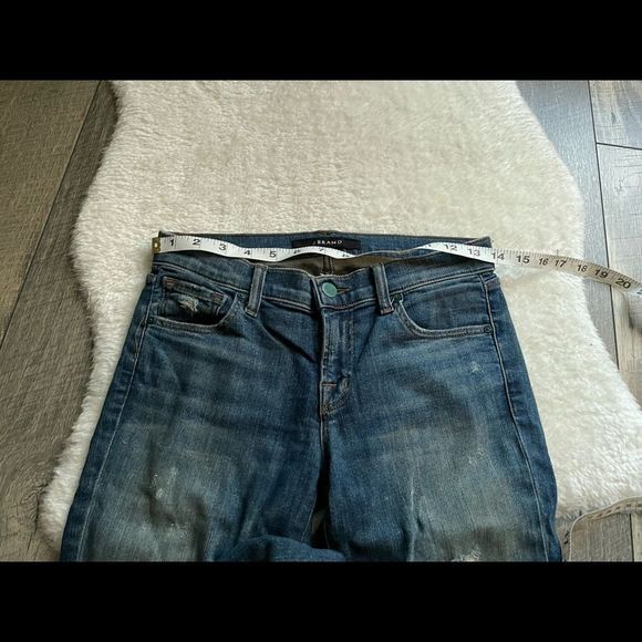 J Brand Cropped Distressed Mischief Skinny Jeans - Picture 2 of 7